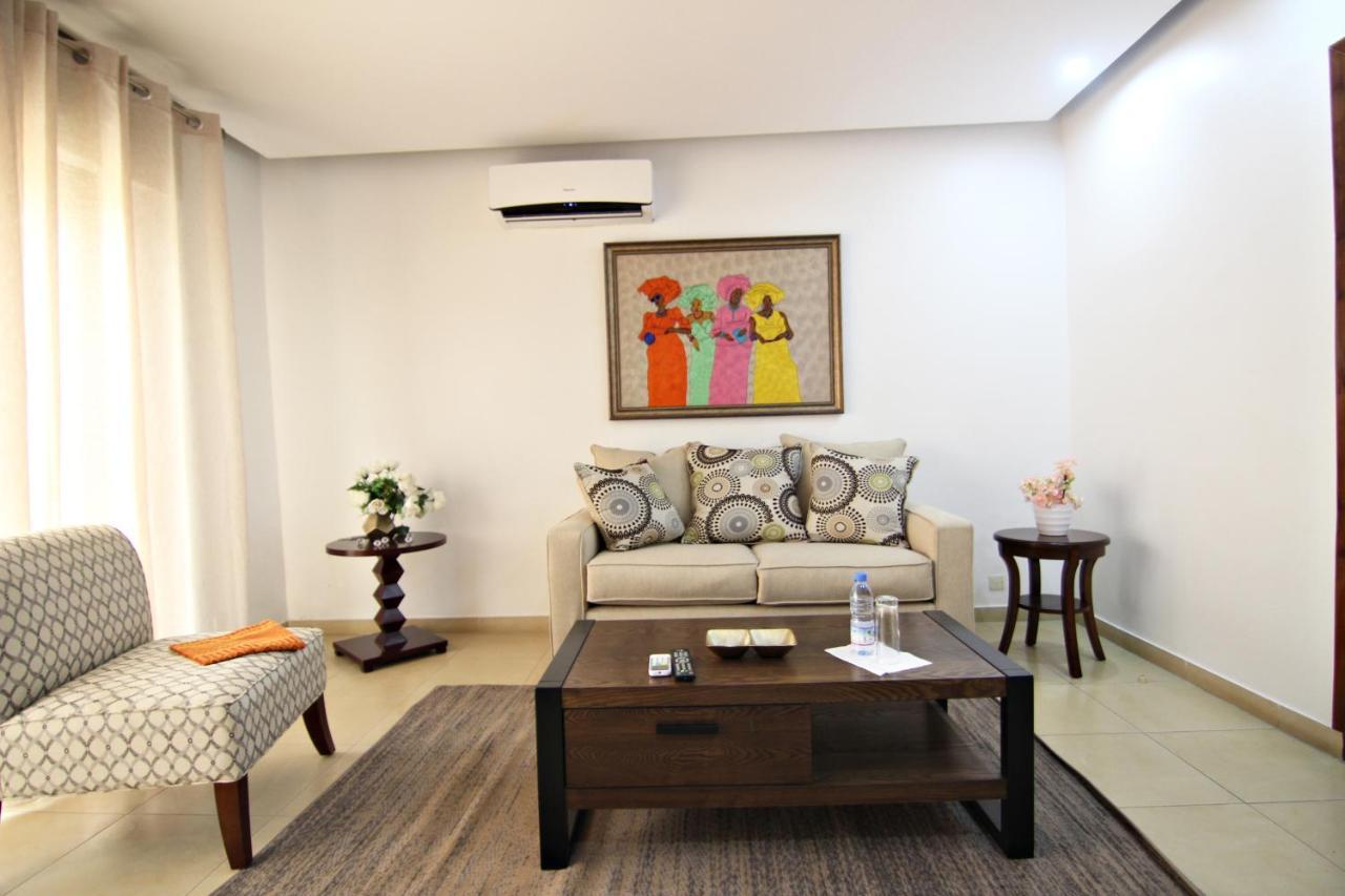 Les Residences Mamoune Дакар Экстерьер фото